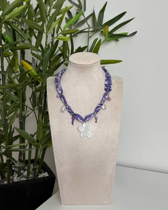Collier Bandana Charms «LANA»