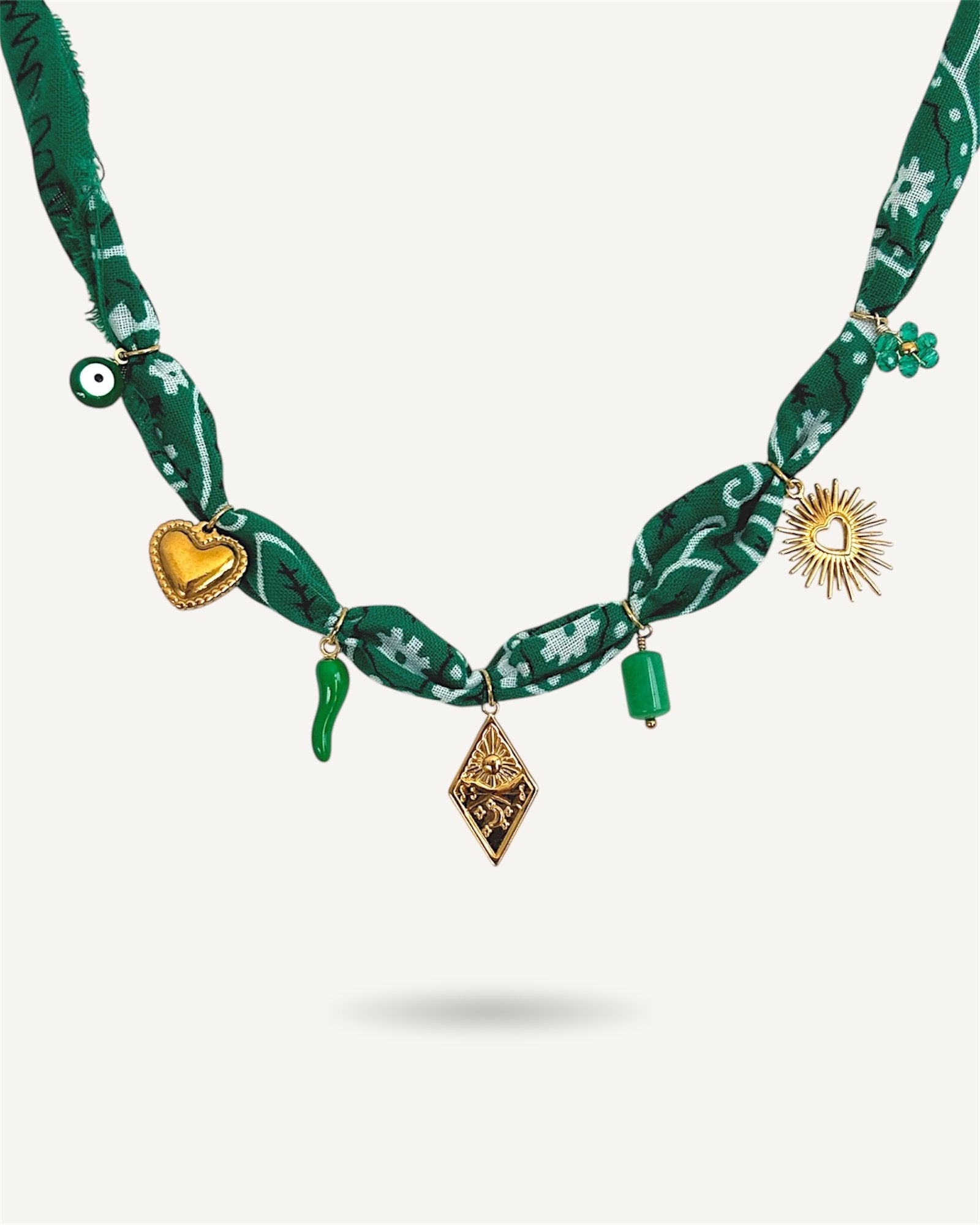 Collier Bandana Charms «FIDJI»