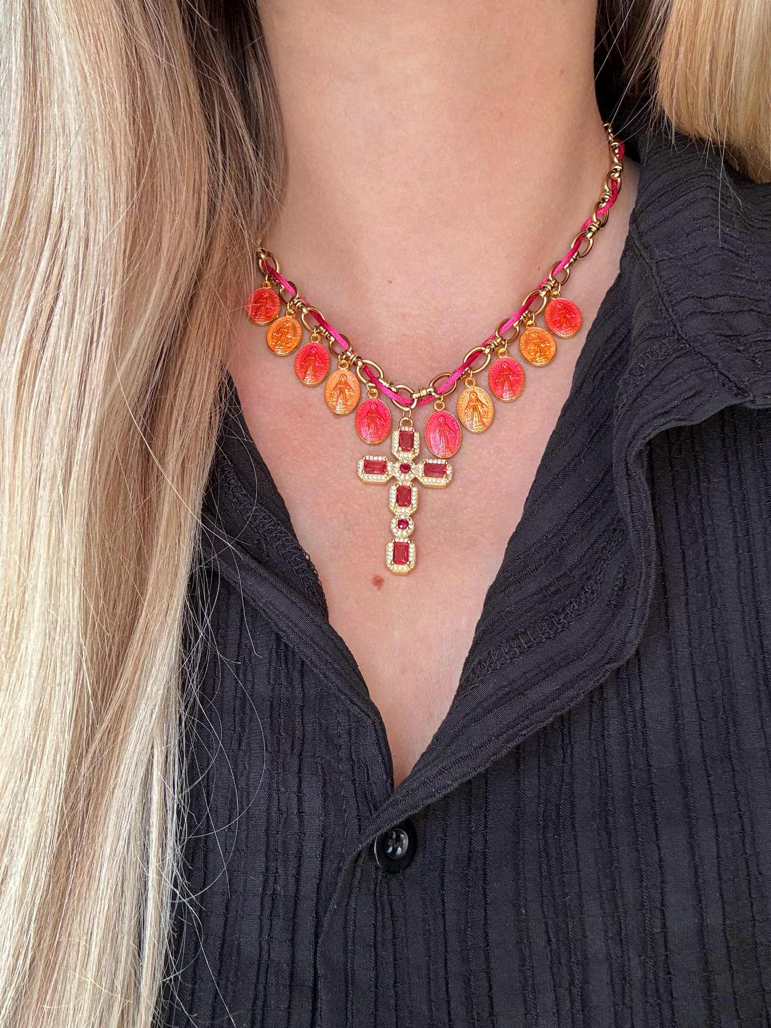 Collier Charms «Ave Rosa»